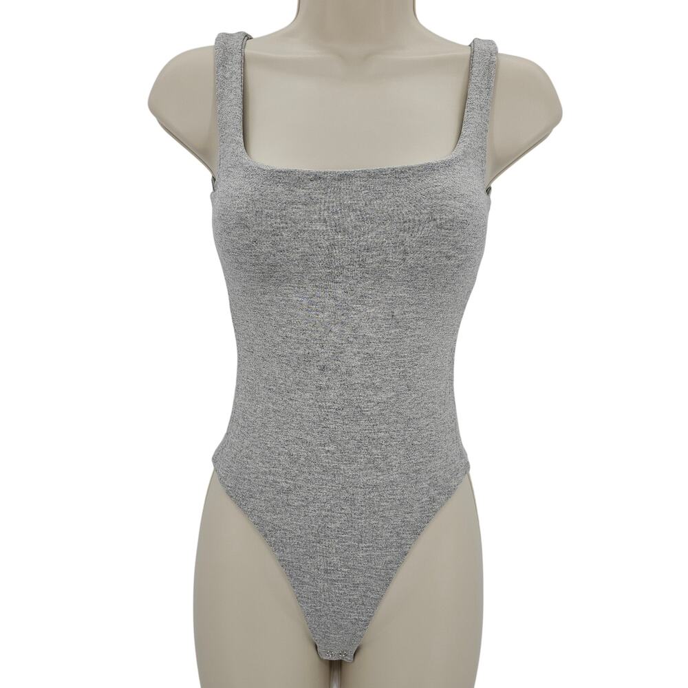 Naked Wardrobe Womans size XS Sculpt Tank Scoop Neck Bodysuit Gray Classic NWOT
